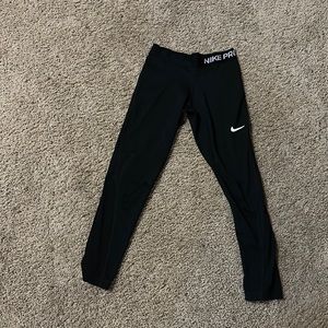 Black Nike Pro Leggings